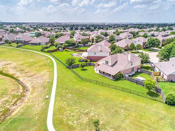 4th image of 12000 Shadybrook Dr