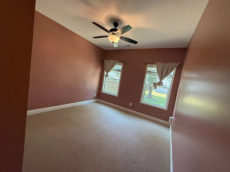 538 Saratoga Rd — Photo 12