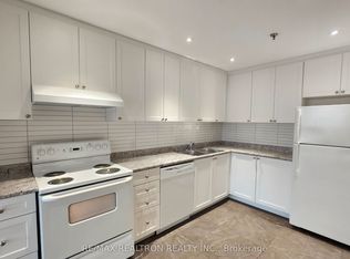21 Vaughan Rd #205, Toronto, ON M6G 2N2