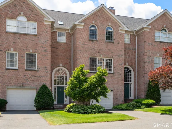 15 Governors Row #15, West Hartford, CT 06117