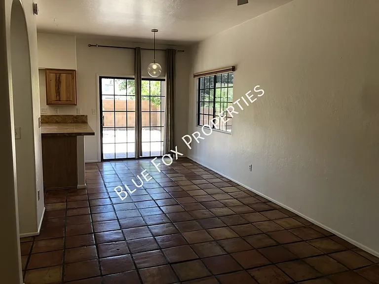 759 W Clear Creek Way — Photo 7