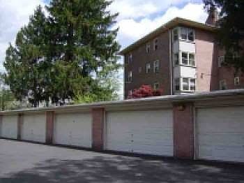 2nd image of 212 Holt Dr APT E3