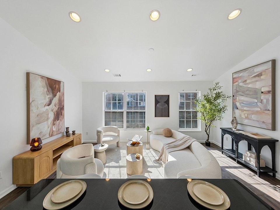 1st image of 3 Soho Dr #108