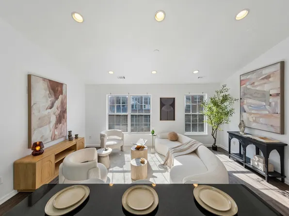 3 Soho Dr #108, Jersey City, NJ 07305