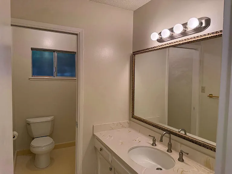 2276 Cherry Ave — Photo 6