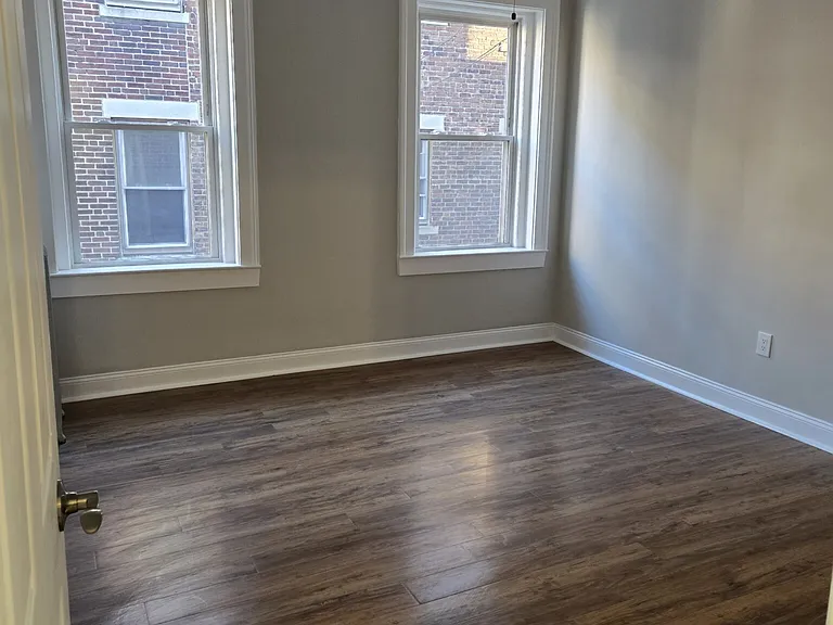 1197 Commonwealth Ave #8 — Photo 18