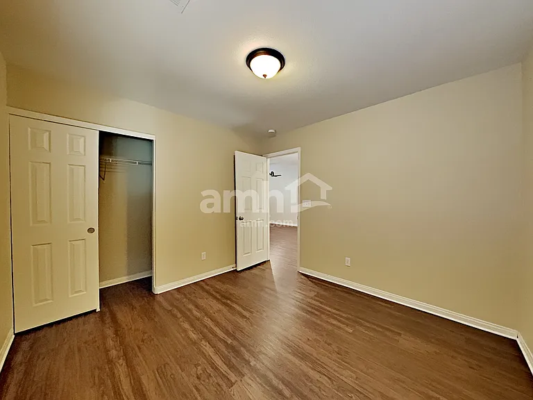 6489 Holyrod Park Ct — Photo 15