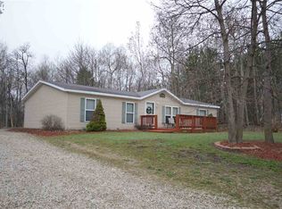 325 Hannah St, Boyne City, MI 49712