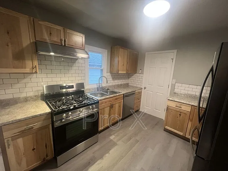902 S Moffet Ave #902 S MOFFET — Photo 9
