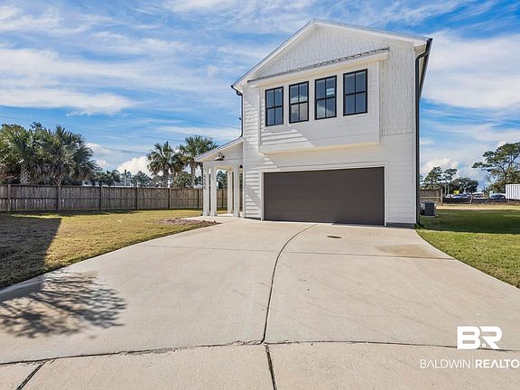 4th image of 4608 Casablanca Dr