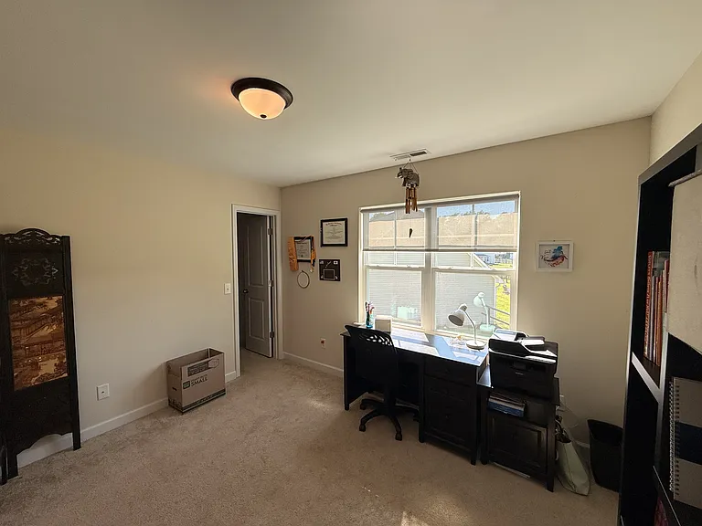 305 Agatha Ct — Photo 15