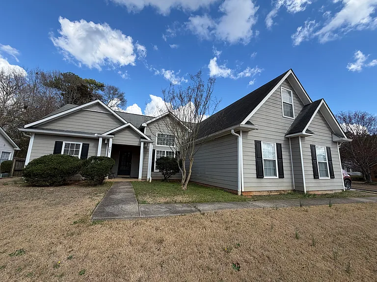742 Bostonian Way — Photo 2