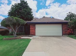 205 Dodge Trl, Keller, TX 76248