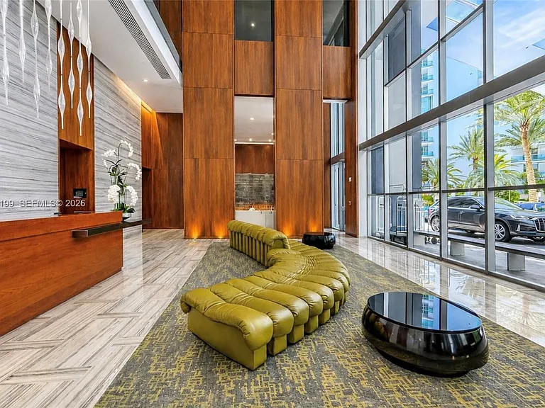 1300 Brickell Bay Dr #3408 — Photo 31