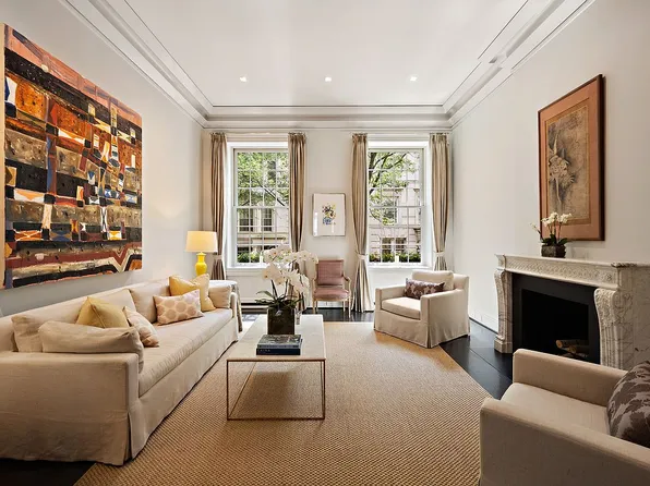 9 E 77th St, New York, NY 10075