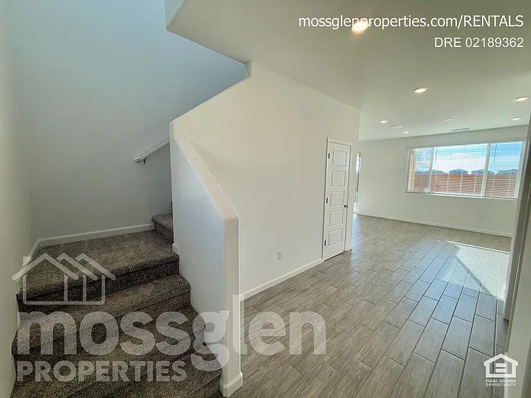 8840 Dorsetwood Way — Photo 3