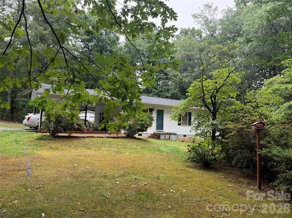 580 Legion Rd, Lenoir, NC 28645