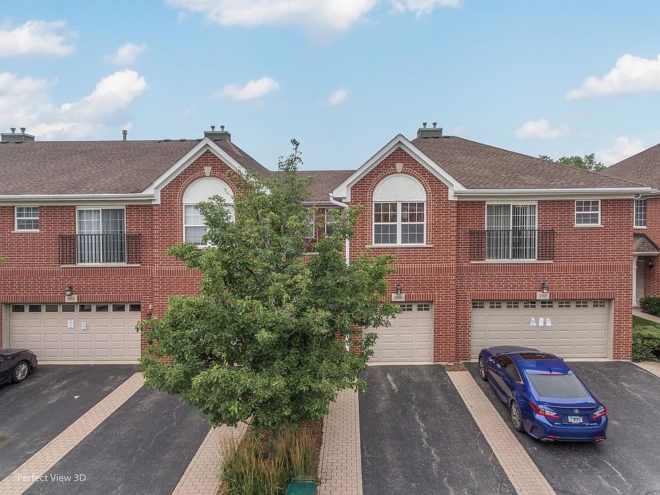 1st image of 986 Kensington Dr