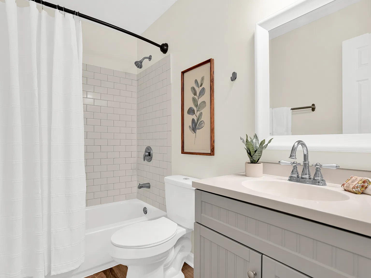 Whispering Trace Townhomes — Photo 4