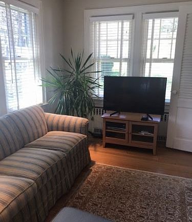 5th image of 53 Rynda Rd