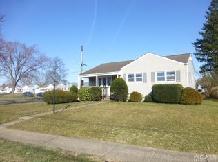 1102 Worth Dr, South Plainfield, NJ