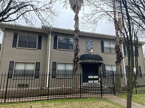 315 Branard St #4 Photo 1