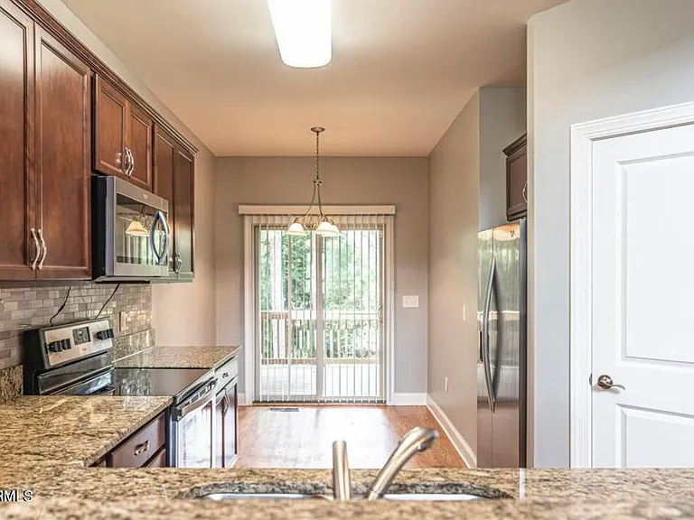 14 Cypress Cir — Photo 12