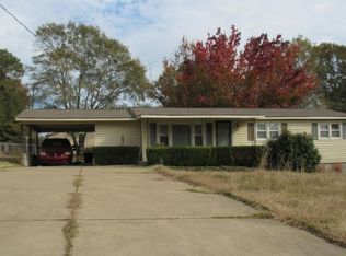 67 McMurrian Rd, Phenix City, AL 36869