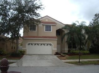 355 Lake Crest Ct, Weston, FL 33326