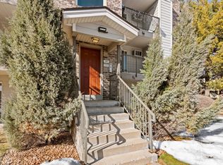 2100 Ridge Dr APT 22, Saint Louis Park, MN 55416