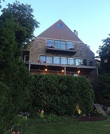 2nd image of 6362 Lakeview Ct