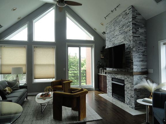 2nd image of 1519 N Bosworth Ave APT 3