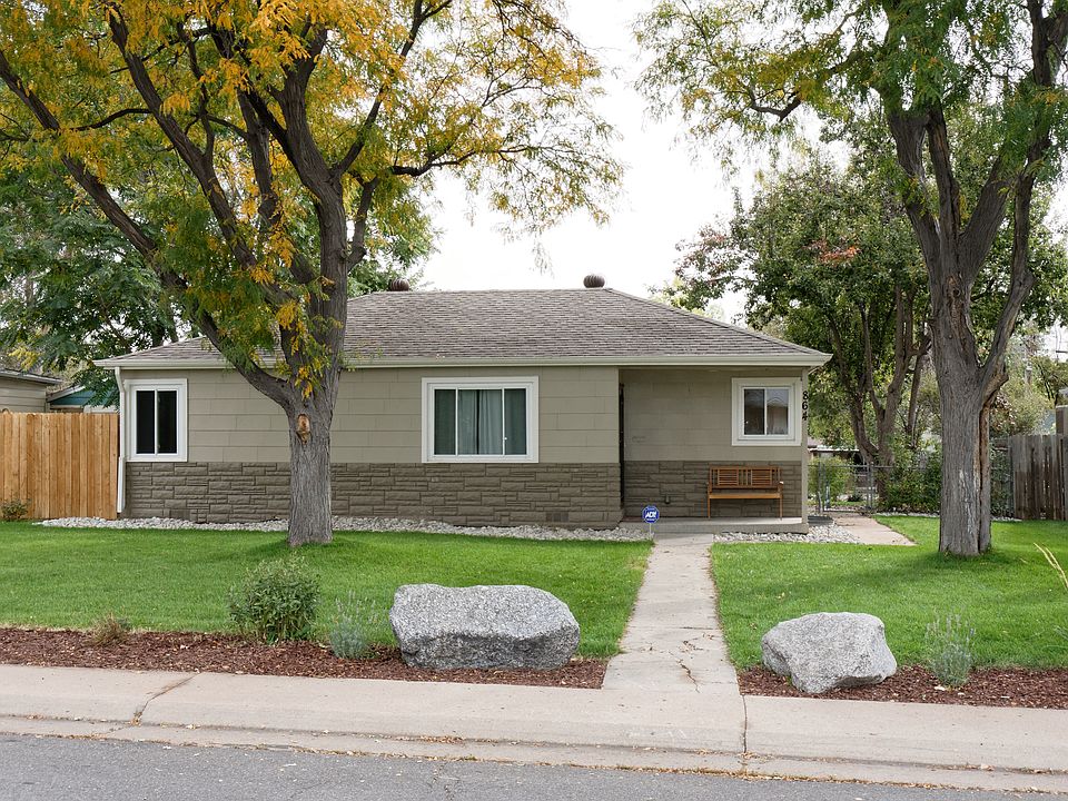1st image of 864 S Shoshone St