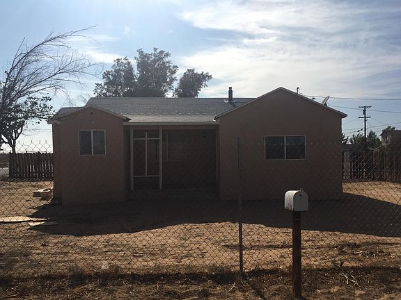 Front view of property