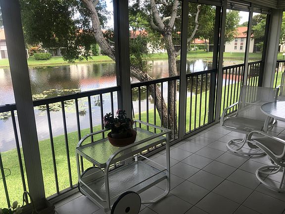 Home For Sale In Palm Chase Lakes