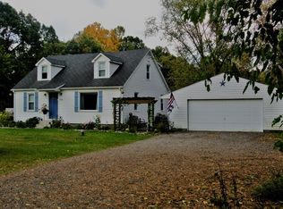 8800 10 Mile Rd NE, Rockford, MI 49341