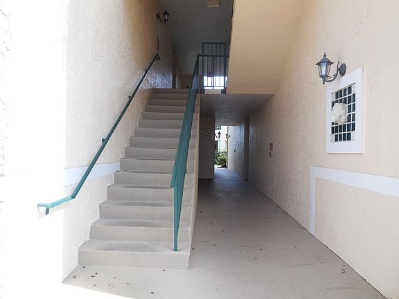 2nd image of 1755 Village Blvd APT 305