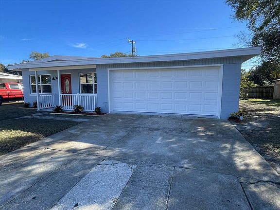 2nd image of 203 N De Leon Ave