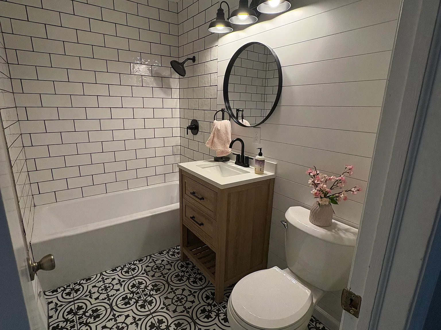 3 bed, 1130 sqft, $1,700 — Photo 4