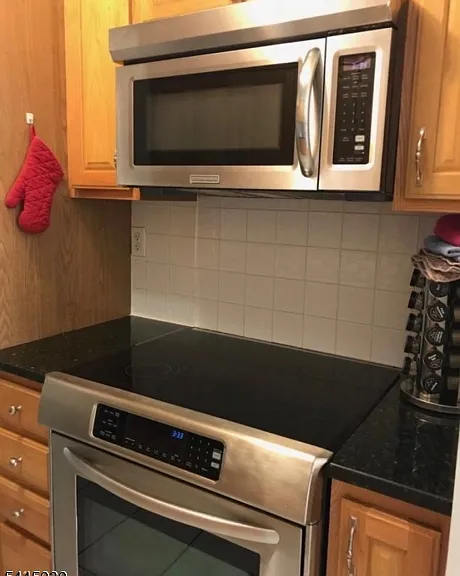 280 Main St — Photo 14