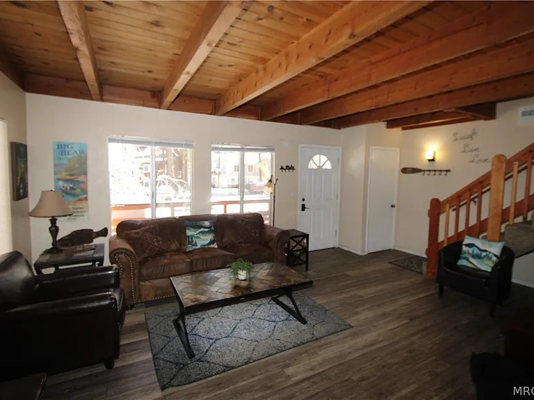 774 Summit Blvd #B — Photo 5