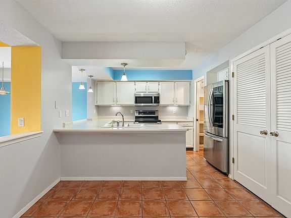 5th image of 505 Oppenheimer Dr APT 903