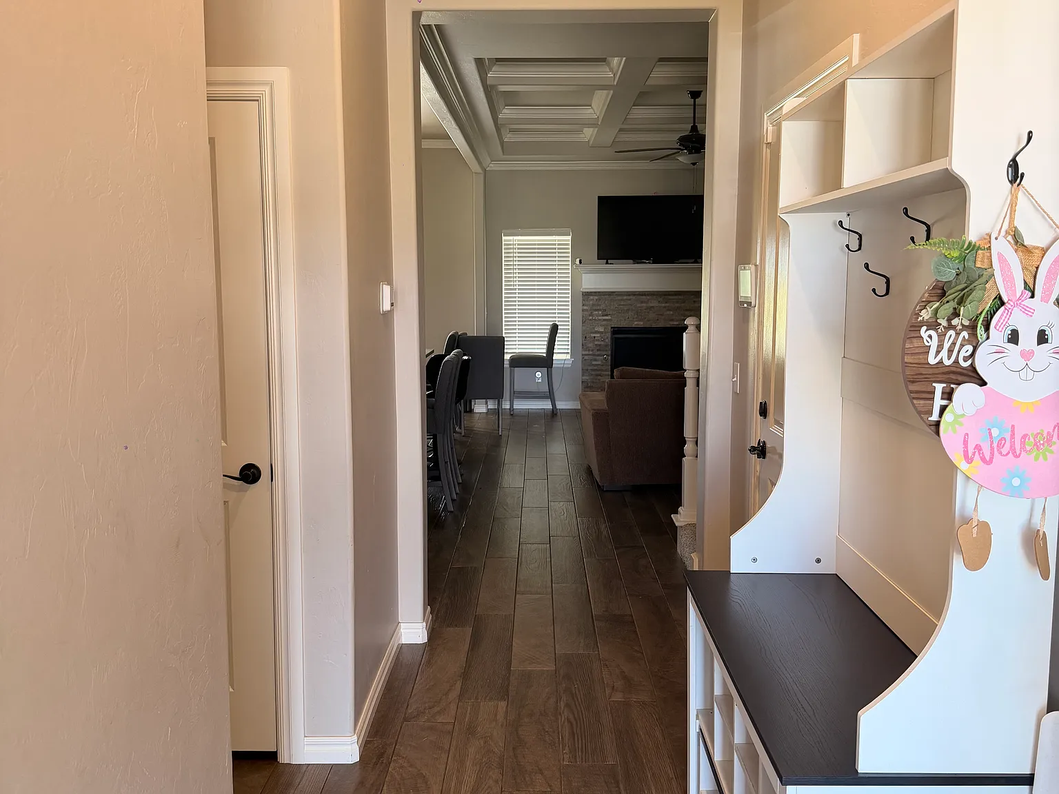 5 bed, 2527 sqft, $3,300 — Photo 4