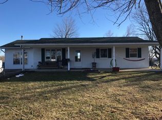 22551 S Westbrook Dr, Hartsburg, MO 65039