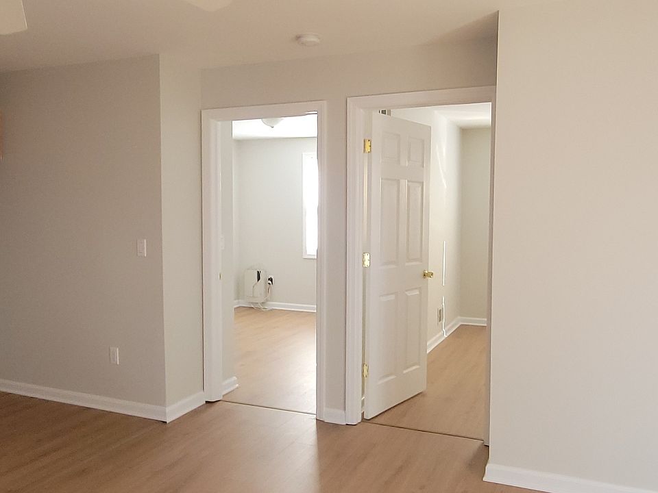 2nd image of 53 Mercer St APT 1