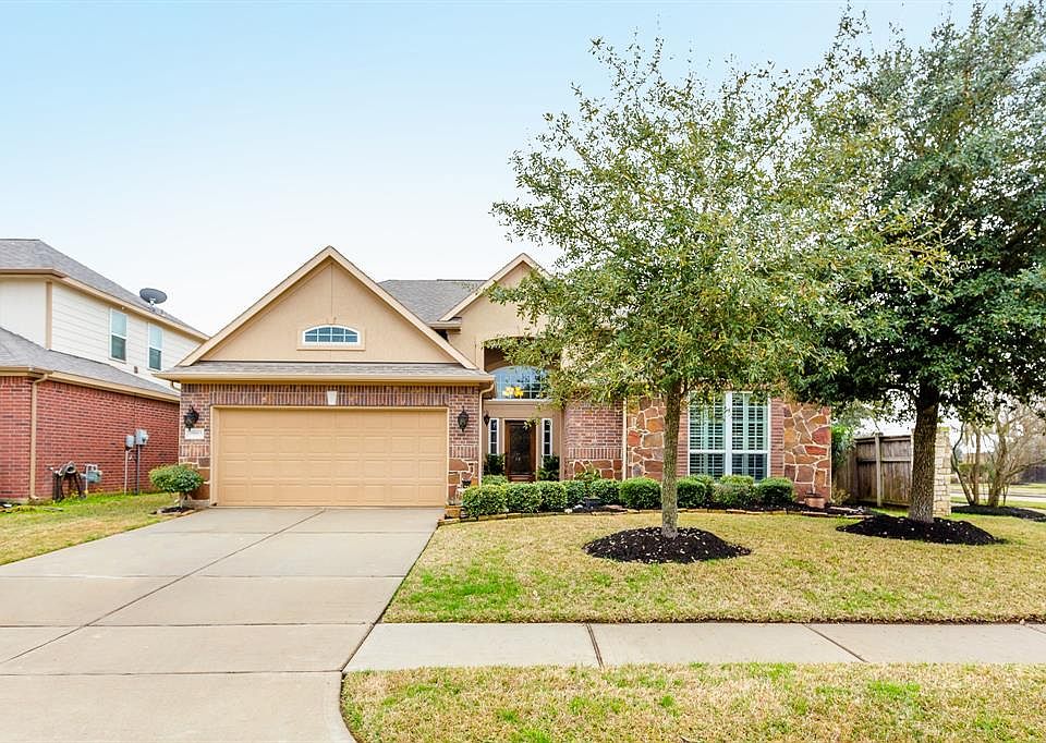 1st image of 30063 Willow Walk Ln