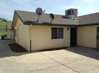 1465 Cottage Pl, Porterville, CA 93257