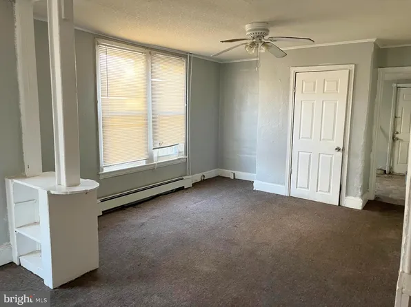 727 Preston Ave, Bryn Mawr, PA 19010