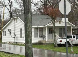 430 S High St, Waynesboro, TN 38485