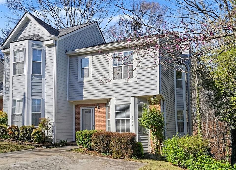 1st image of 5200 Laurel Bridge Dr SE